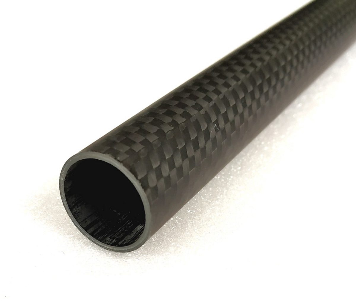 High-gloss carbon tube diameter 20 mm visible carbon CFK carbon fibre tube 1 3K twill/length selectable 330mm